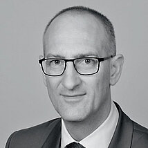 Image shows: Prof. Dr. Wolfgang Ziegler